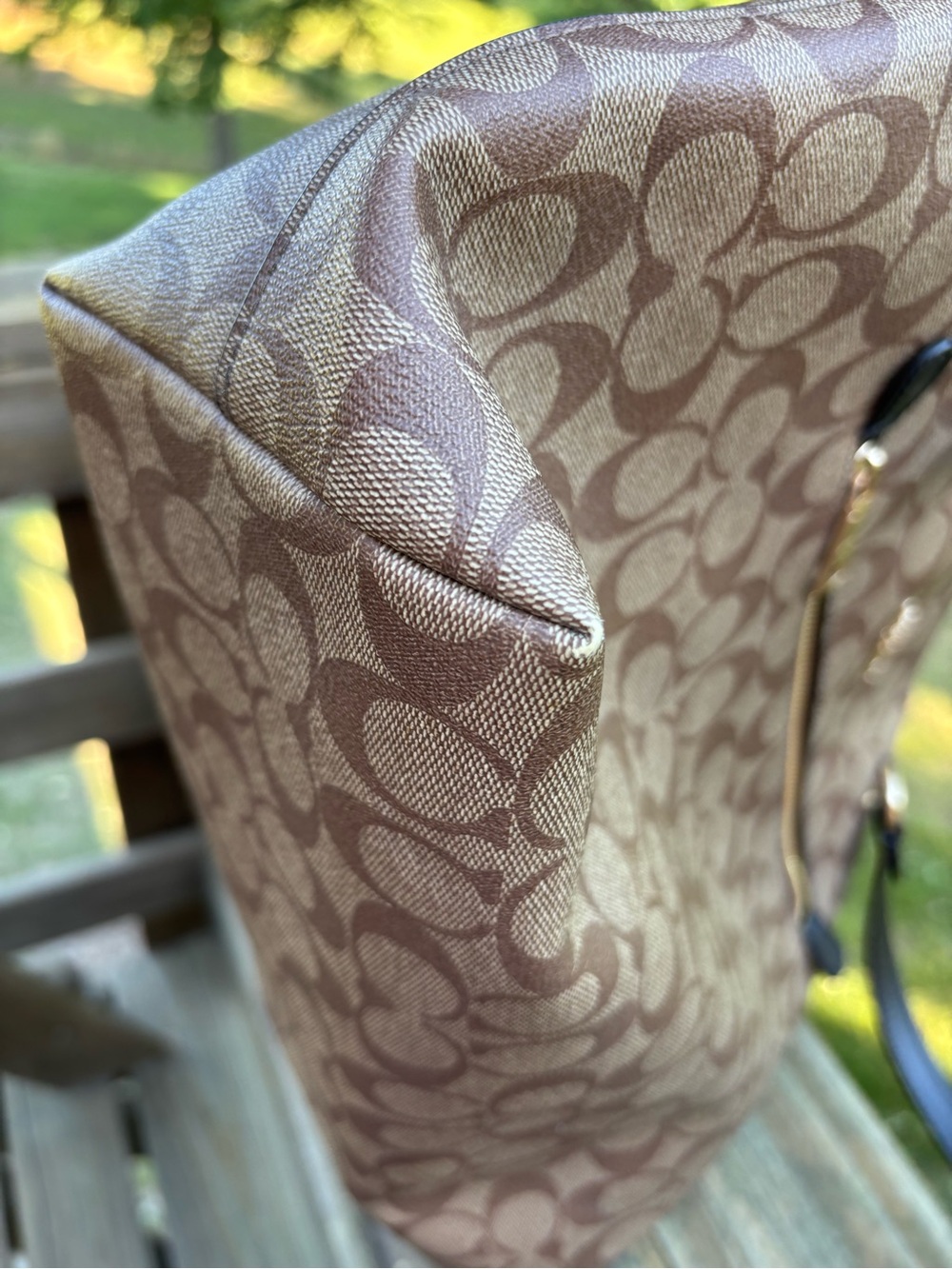 Coach Signature Tote Brown With Leather Charm - Picture 10 of 10